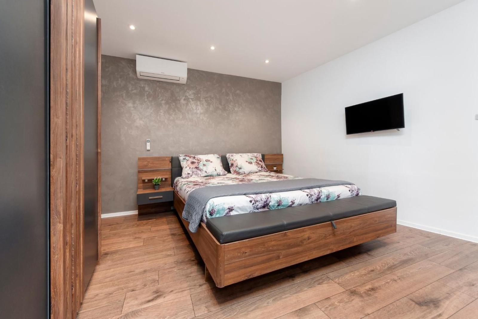 Studio Ana Rovinj Luaran gambar